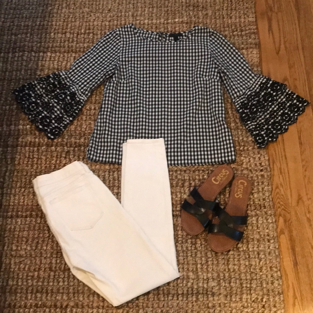 J. Crew- Black/White Gingham Bell Sleeve Top- sz2